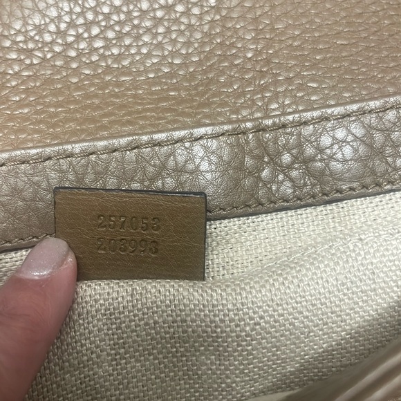 Authentic GUCCI "Greenwich" Python Clutch - Picture 6 of 11